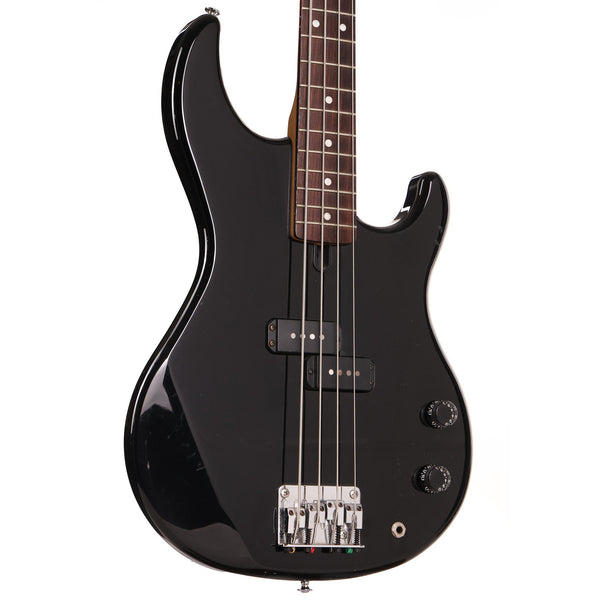 Yamaha BB300 Bass Black | The Music Zoo