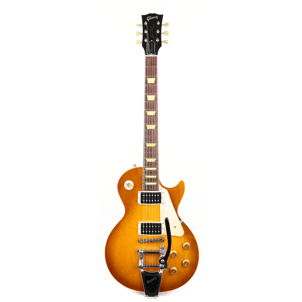 1999 Gibson Les Paul Classic Honey Burst with Bigsby | The Music Zoo