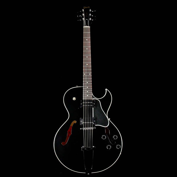 Gibson ES-135 ブラック ハードケース付き Gibson ES-135 ブラック ハードケース付き Gibson ES-135