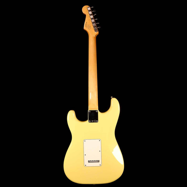 Fender FSR Classic Series '60s Stratocaster Canary Diamond 2015