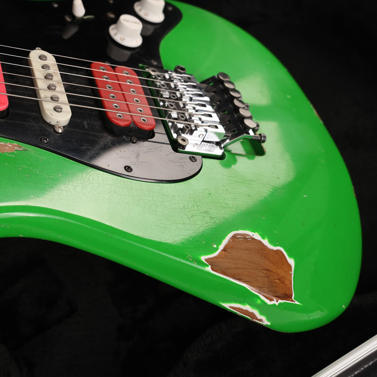 Charvel Custom Shop So Cal HSH Masterbuilt Nitro Aged Slime Green Black Pickguard 2022 — 8