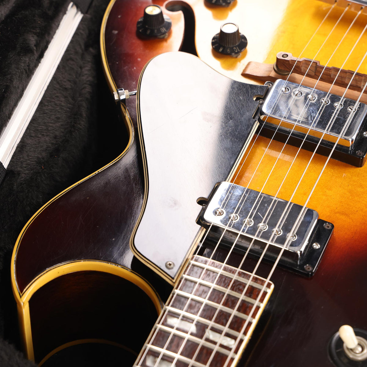 1967 Gibson ES-175D Sunburst — 10