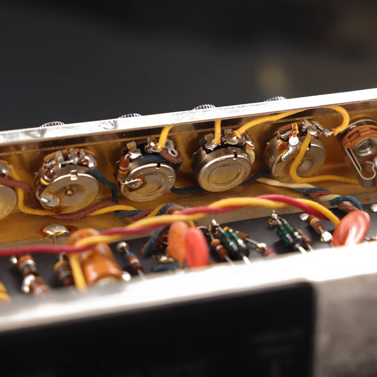 1965 Fender Vibro Champ Amplifier — 9