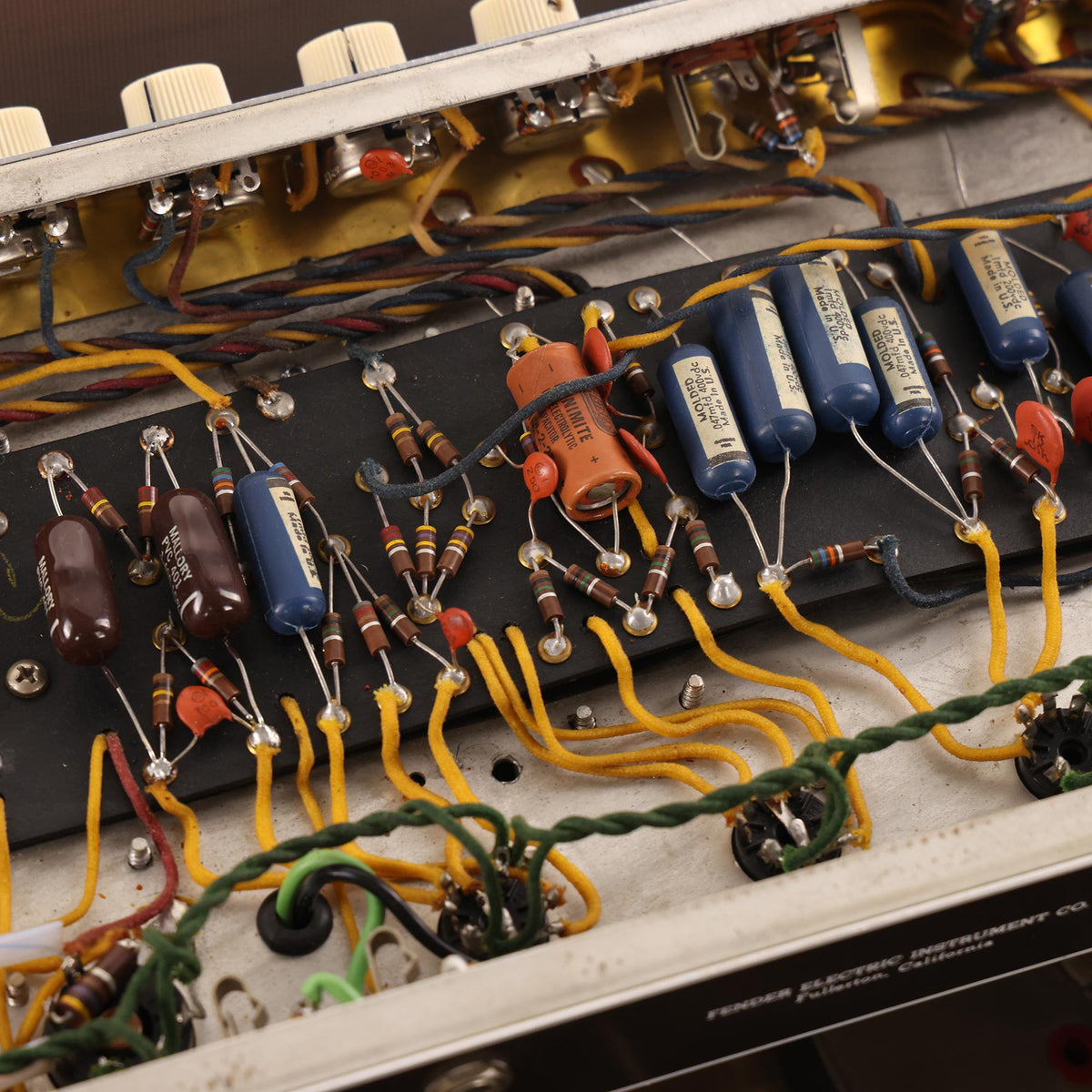 1962 Fender Twin Blonde Combo Amplifier — 8