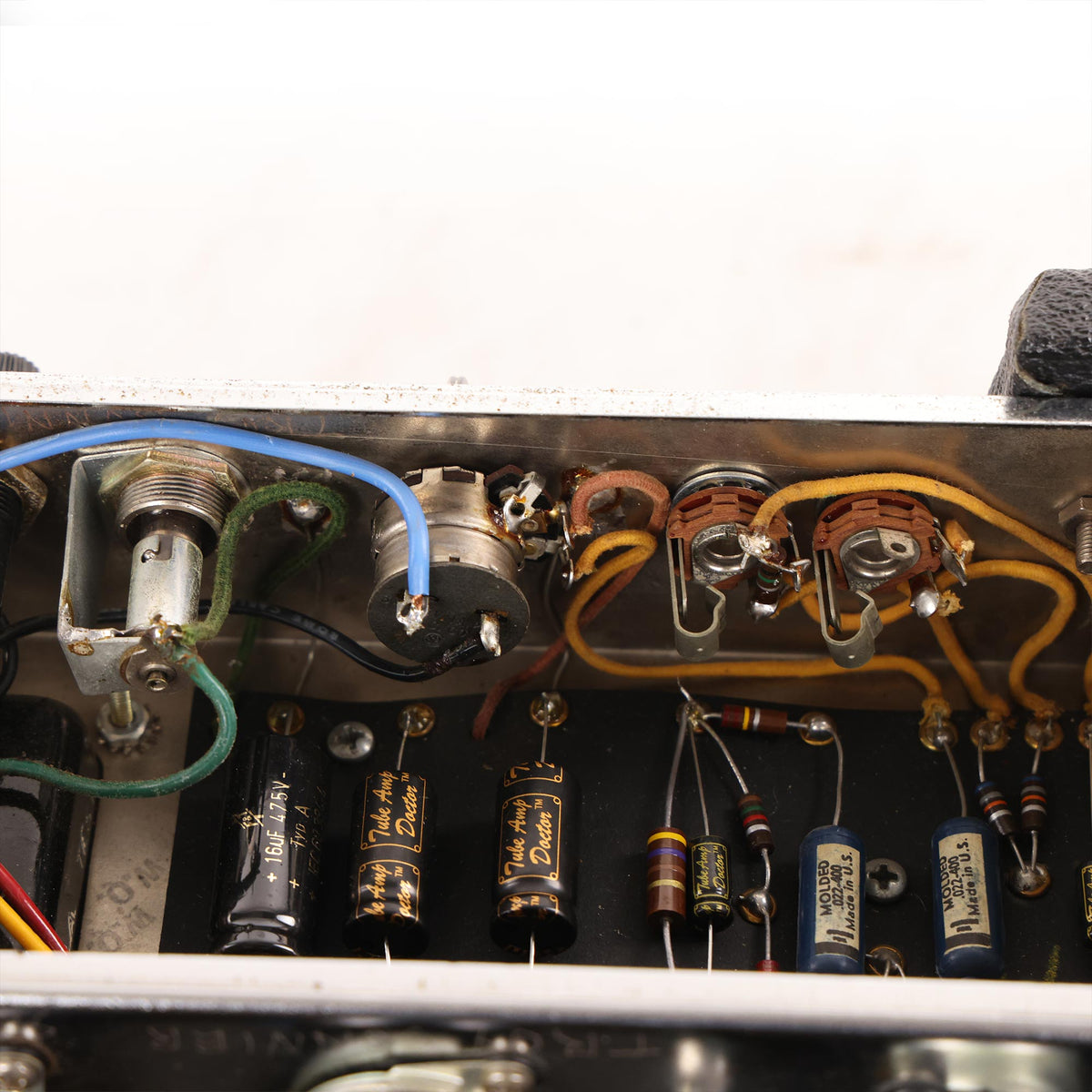 1963 Fender 5F1 Champ Black Tolex — 6