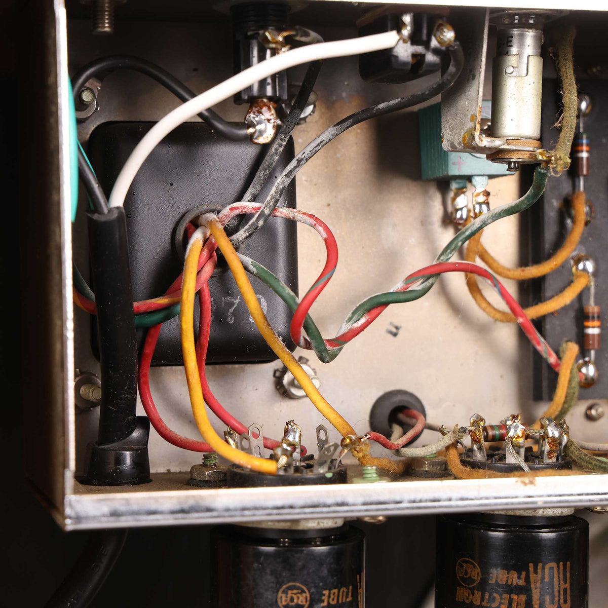 1959 Fender Harvard 5F10 Combo Amplifier — 11