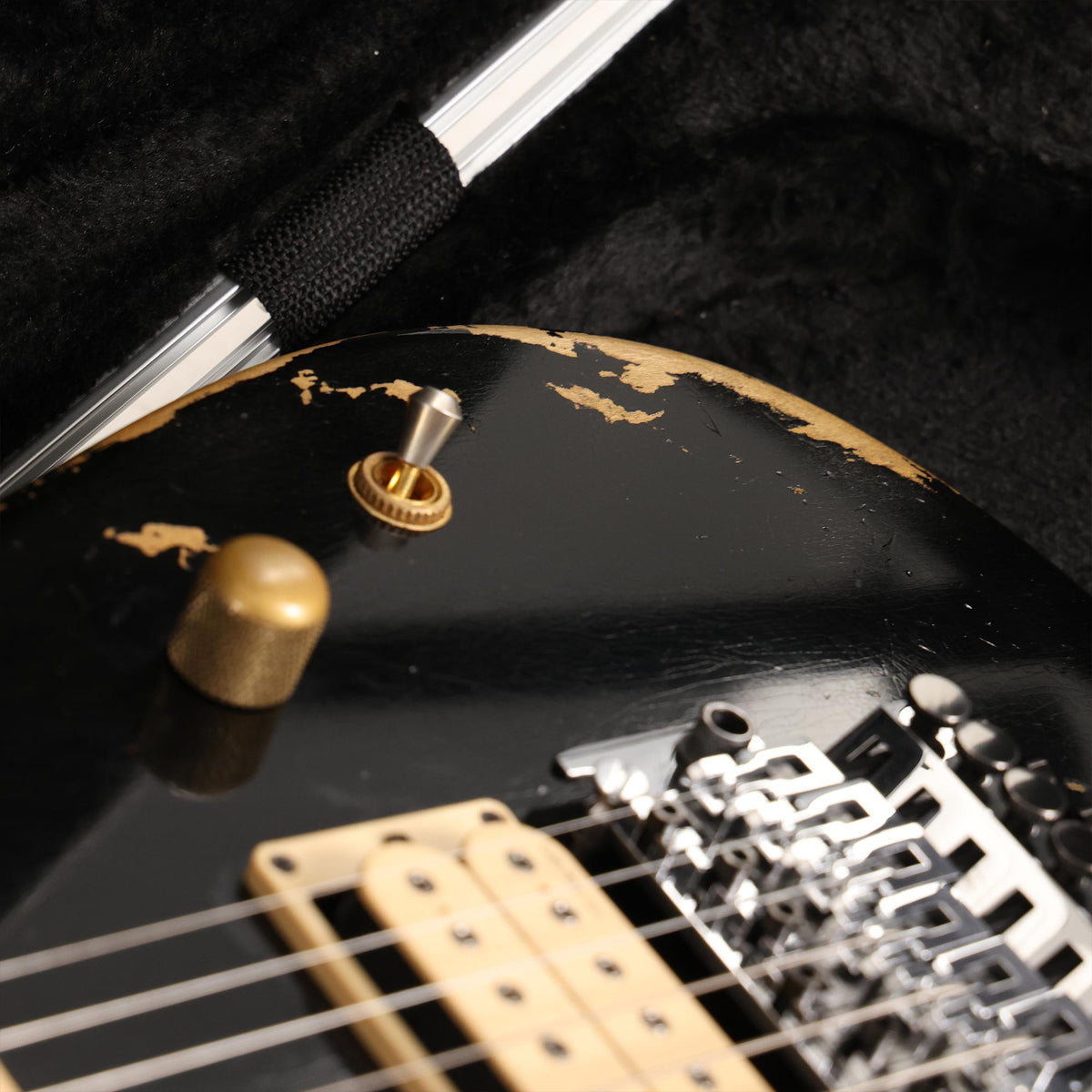 Charvel Custom Shop San Dimas Guitar Nitro Aged Black 2019 — 9