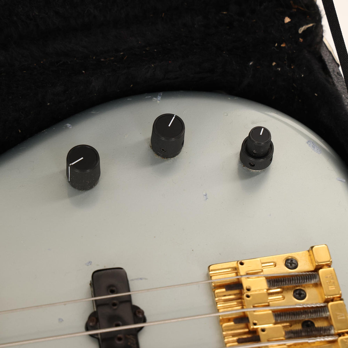 1987 Ken Smith 4-String Bass Silver — 9