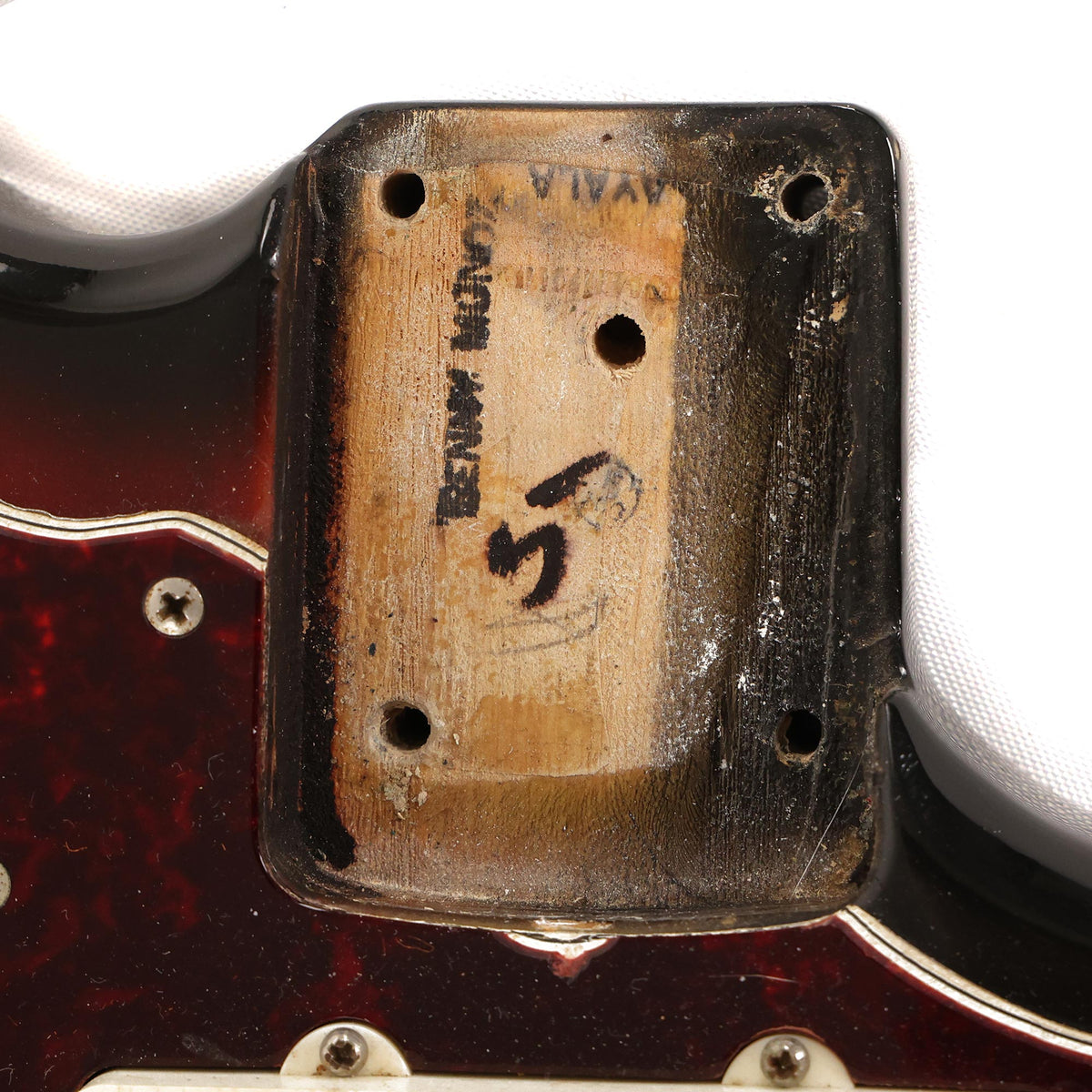 1973 Fender Jazzmaster Sunburst — 11