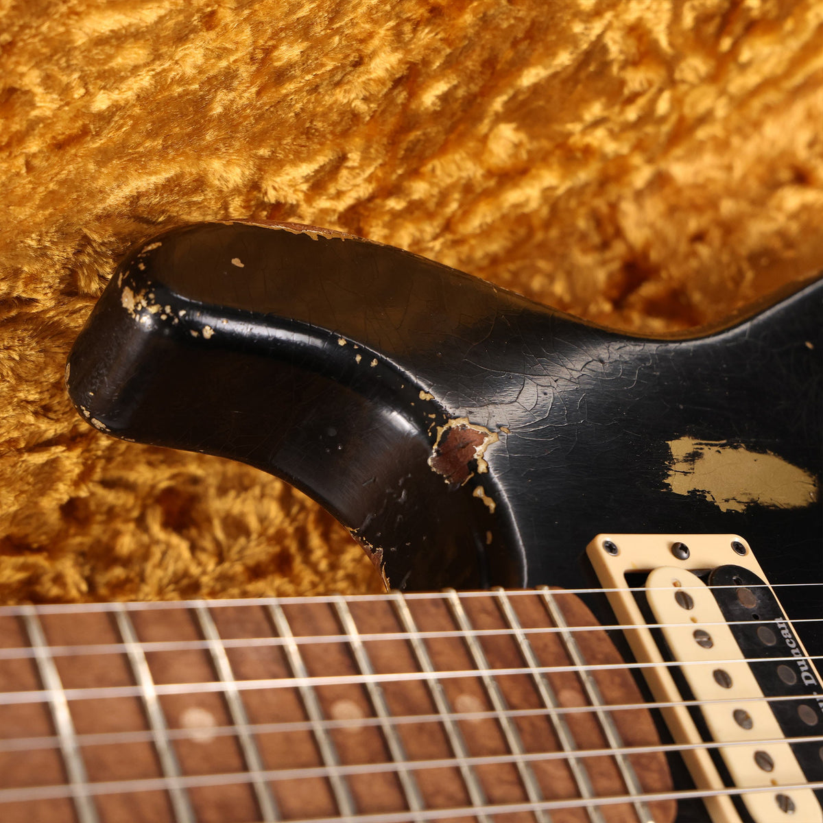 Charvel Custom Shop Masterbuilt San Dimas Nitro Aged Roasted Mahogany Black over Aztec Gold 2023 — 7