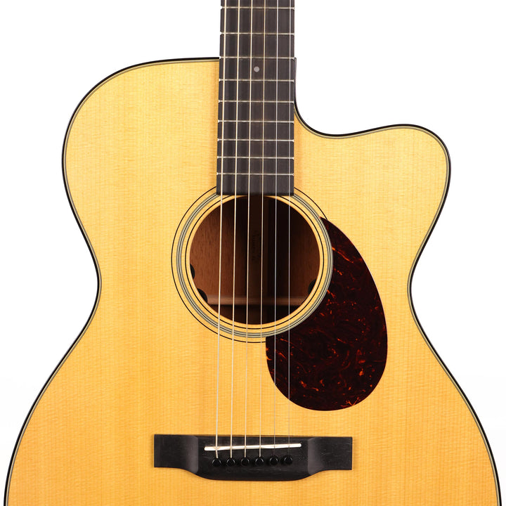 Martin OMC-18E Acoustic Guitar Natural 2016