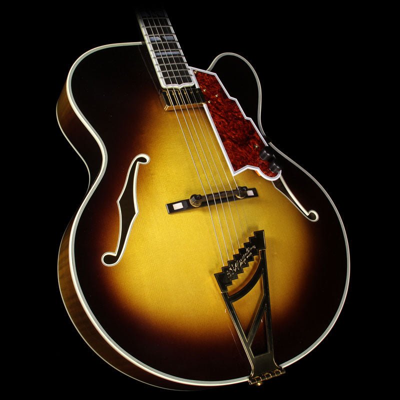 D'Angelico Masterbuilt New Yorker Archtop Electric Guitar Sunburst — 1