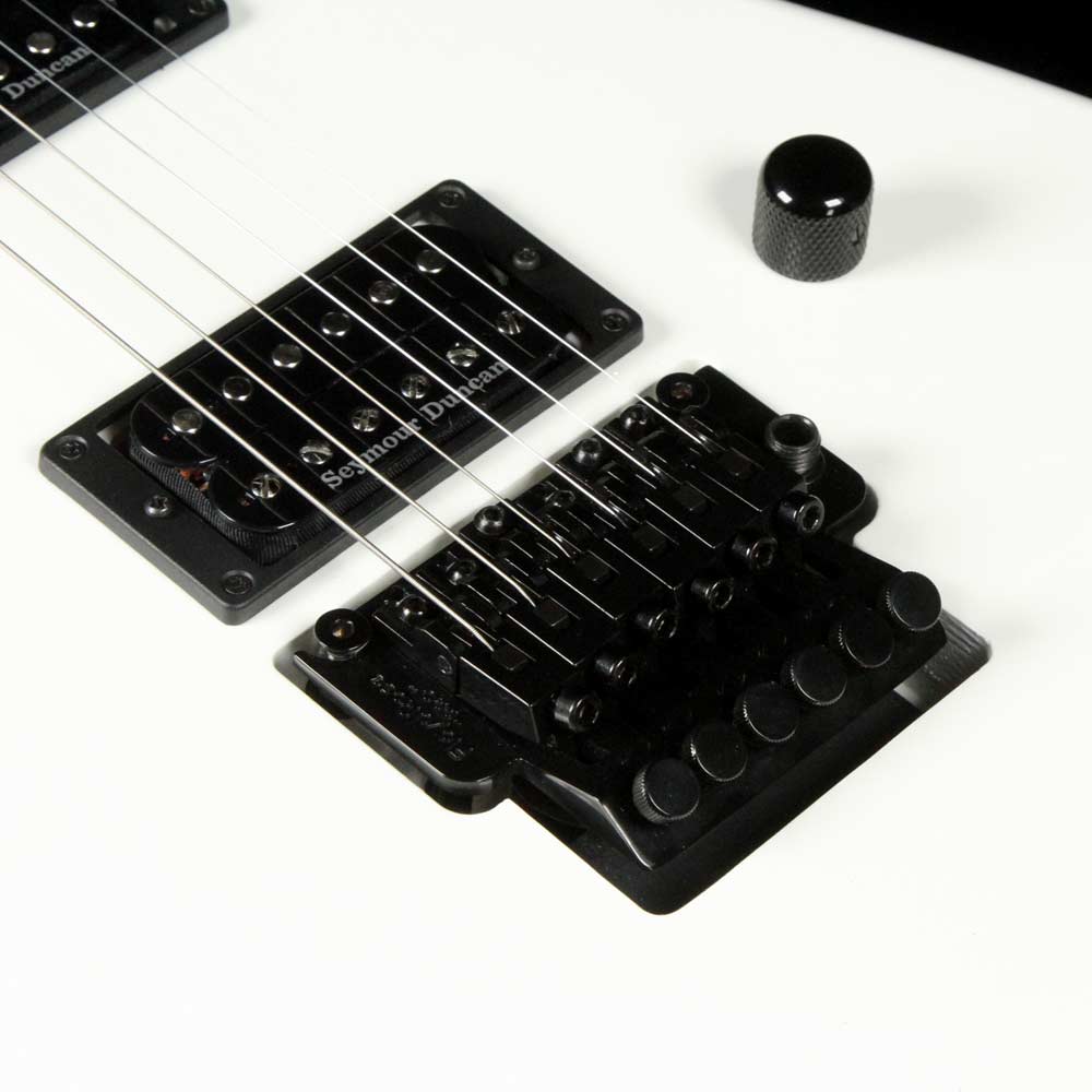 Charvel Custom Shop San Dimas 2H FR Snow White — 5
