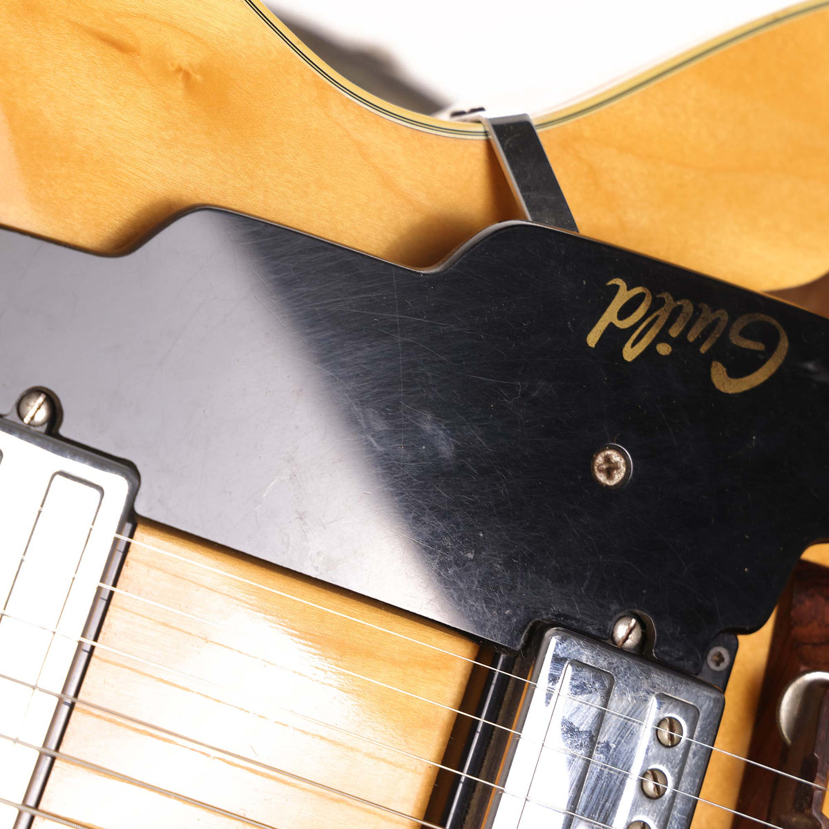 1976 Guild CE-100 Archtop Guitar Blonde — 7