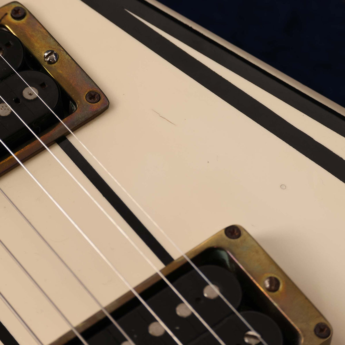 1983 Jackson RR 'Short Wing' Guitar White with Black Pinstripes — 7