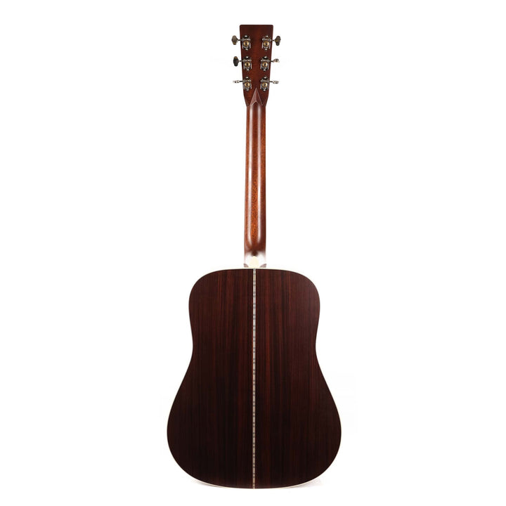 Martin D-28 Satin Acoustic Guitar Amberburst 2024