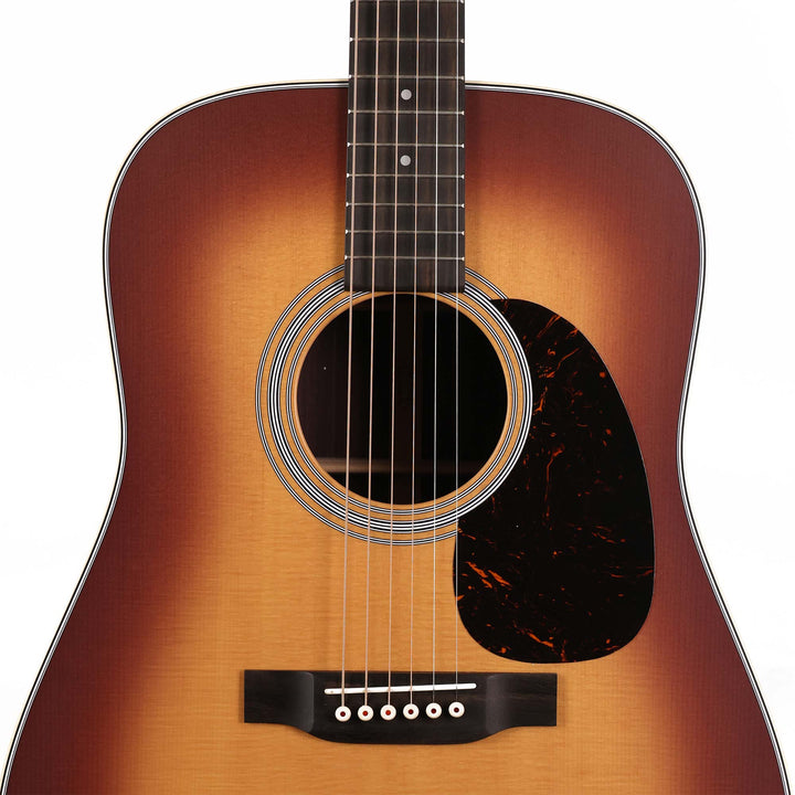 Martin D-28 Satin Acoustic Guitar Amberburst 2024