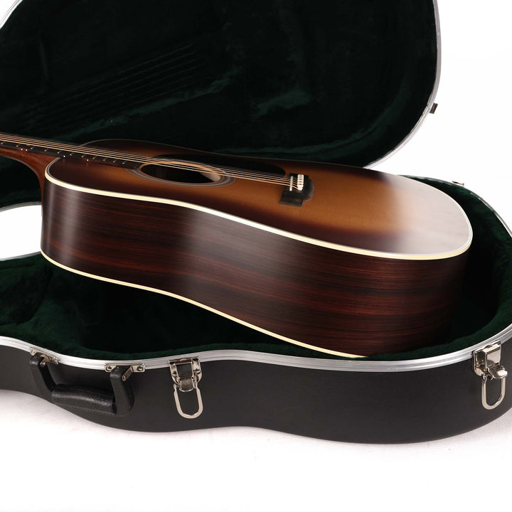 Martin D-28 Satin Acoustic Guitar Amberburst 2024