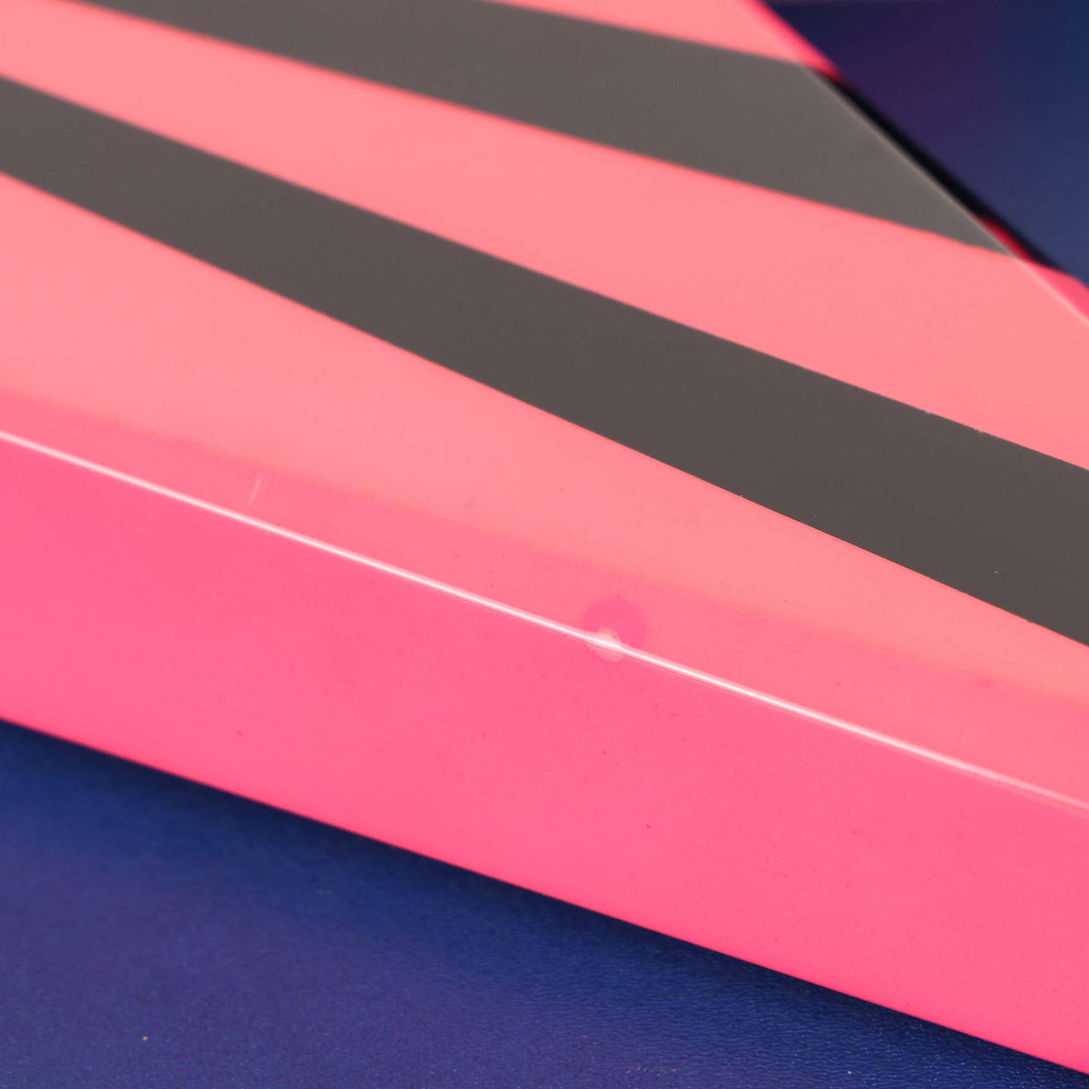 1980 Charvel Vic Vergat Pointy V Pink and Black — 6