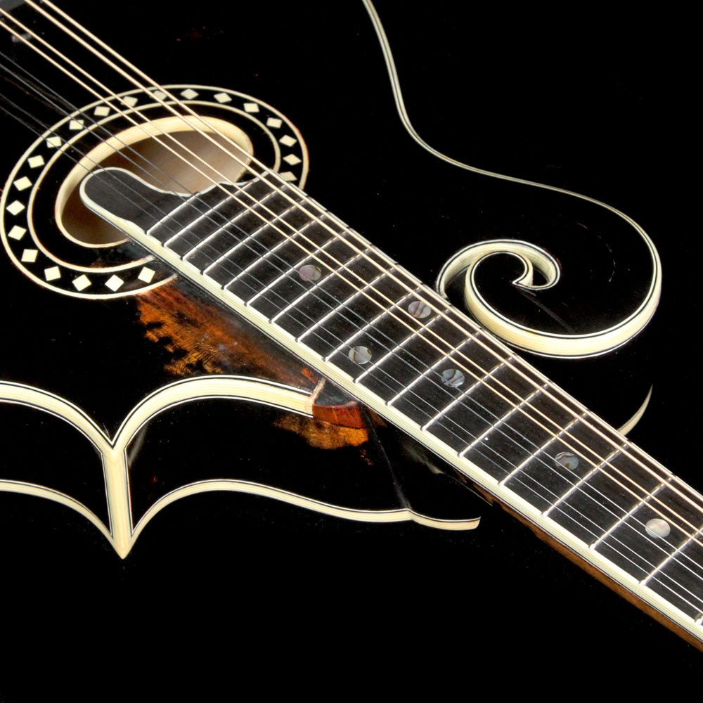 Eastman MD814/V Mandolin Antique Black — 6