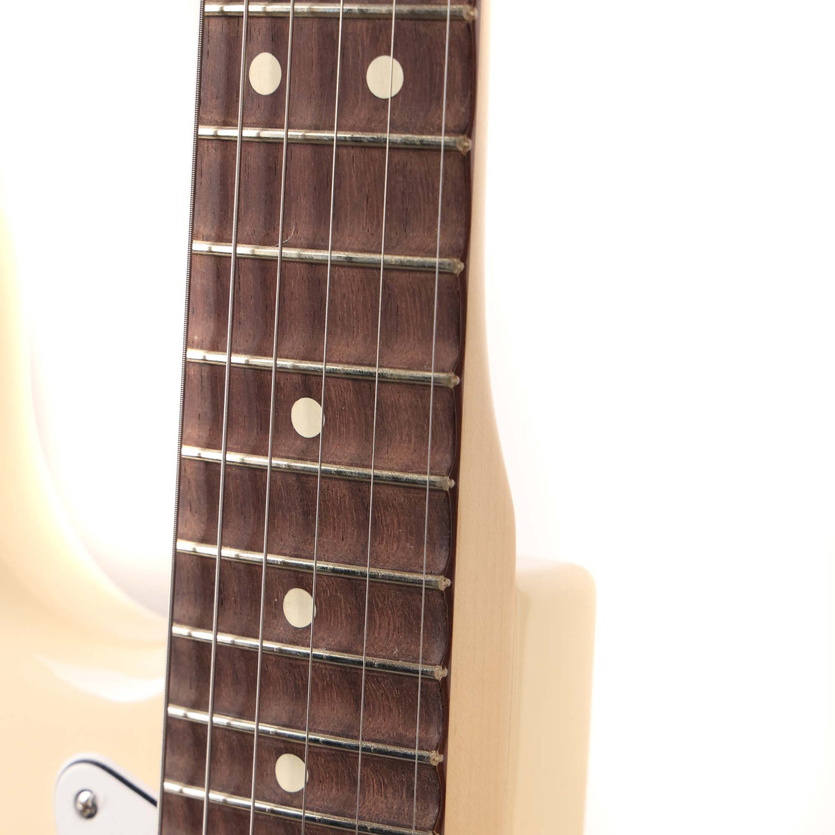 Fender Artist Series Ritchie Blackmore Stratocaster White — 4