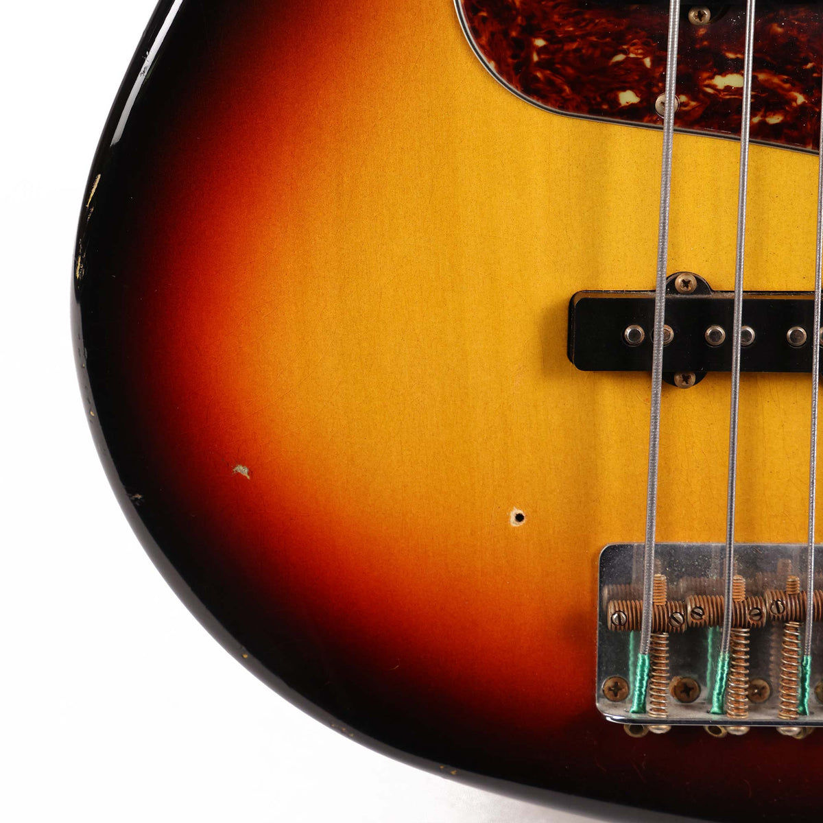 Fender Custom Shop 1964 Jazz Bass Relic 3-Tone Sunburst 2006 — 6