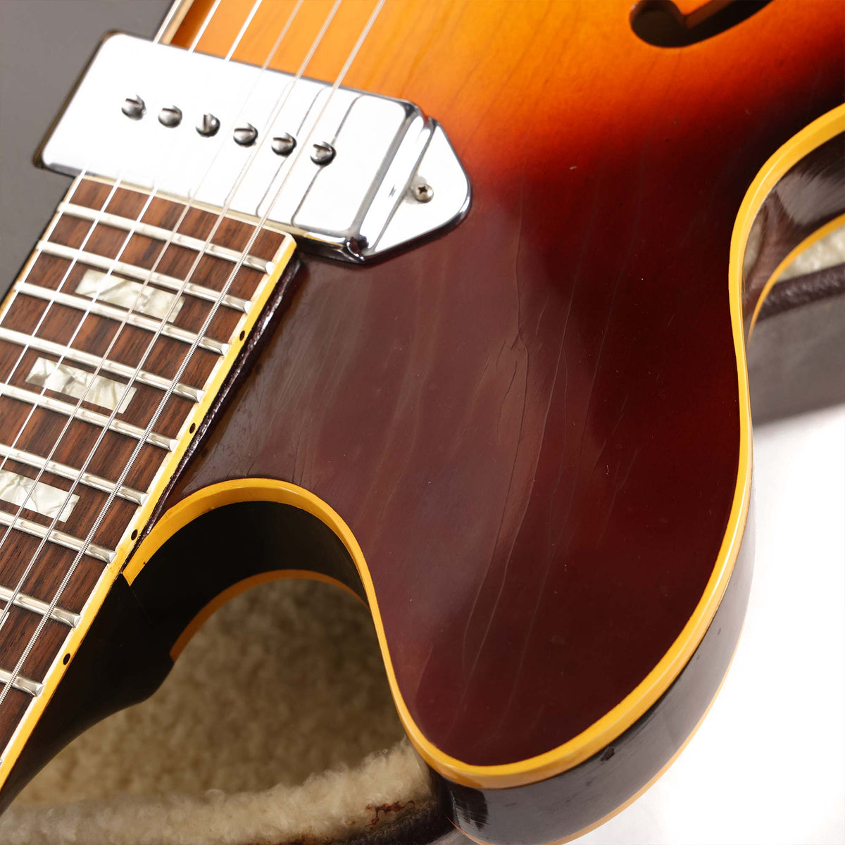 1967 Gibson ES-330 Sunburst — 5
