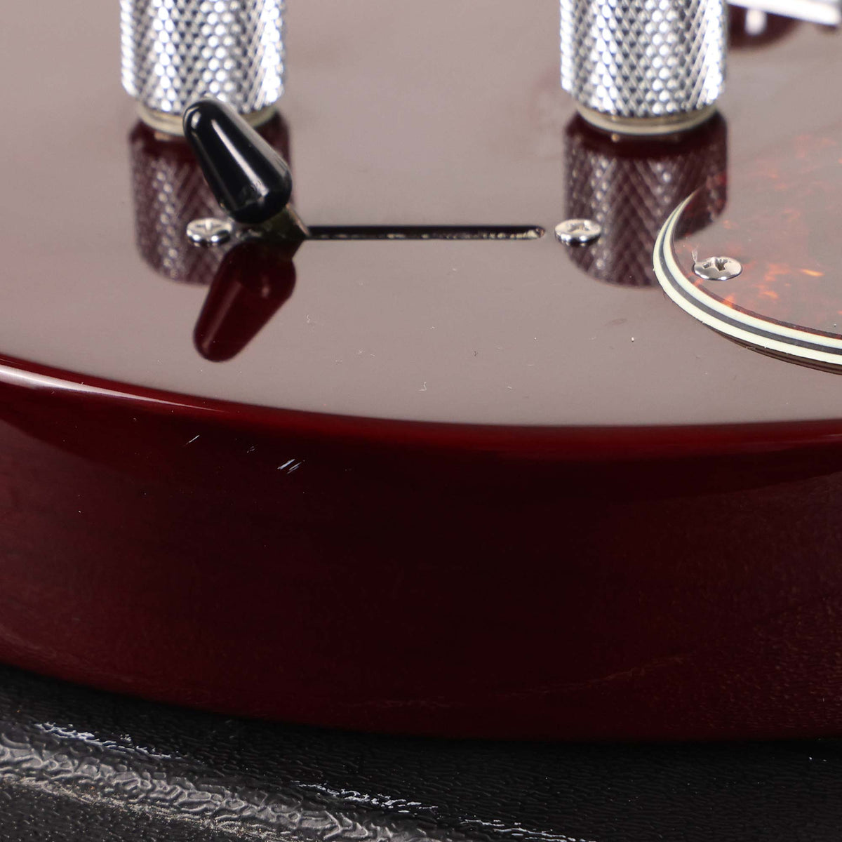 Ernie Ball Music Man Valentine Trans Maroon 2019 — 7