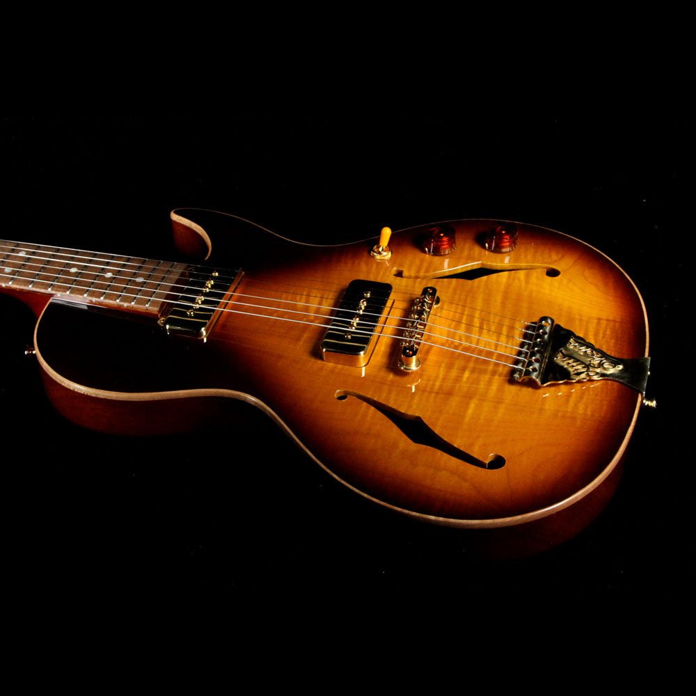 B&G Guitars Little Sister Crossroads Cutaway Tobacco Burst — 6