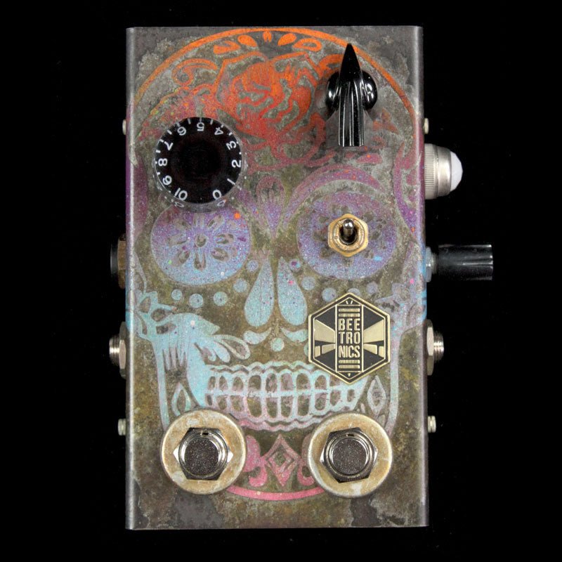 beetronics pedals Beetronics WhoctaHell Low Octave Fuzz Custom Series Psycho Skull Effec