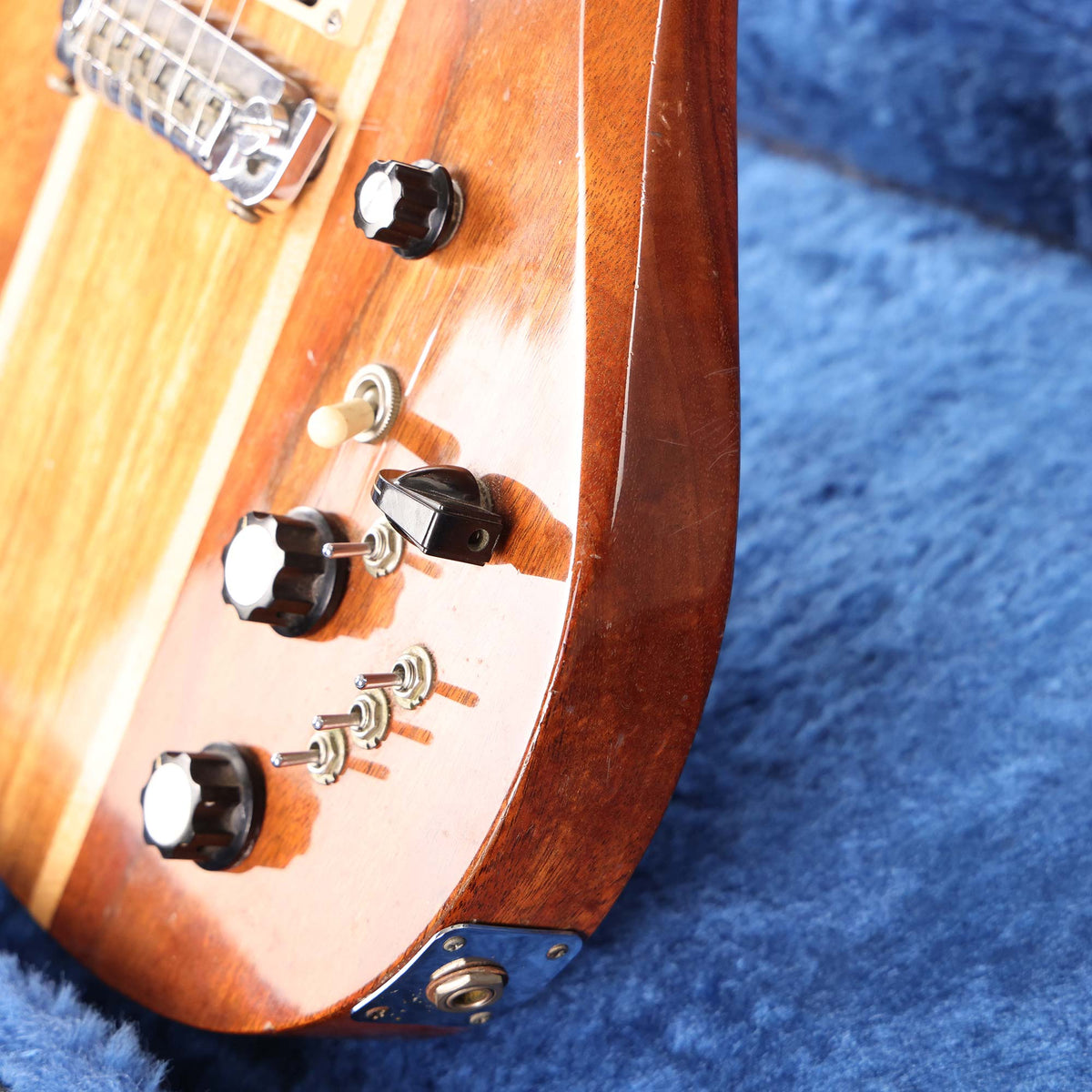 1978 B.C. Rich Eagle Koa Natural — 10