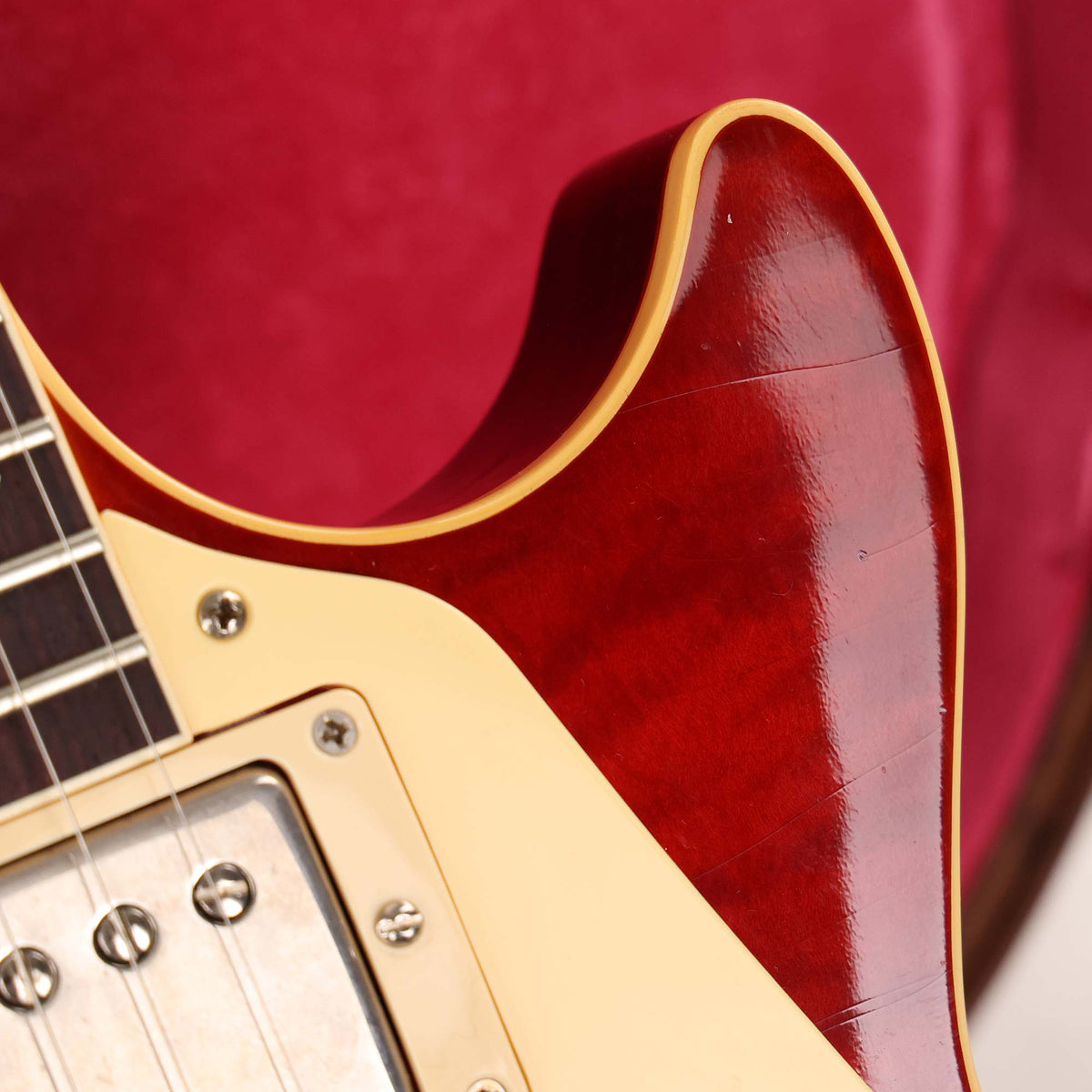 Gibson Custom Shop 1959 Les Paul Washed Cherry Sunburst Murphy Lab Ultra Light Aged 2024 — 11