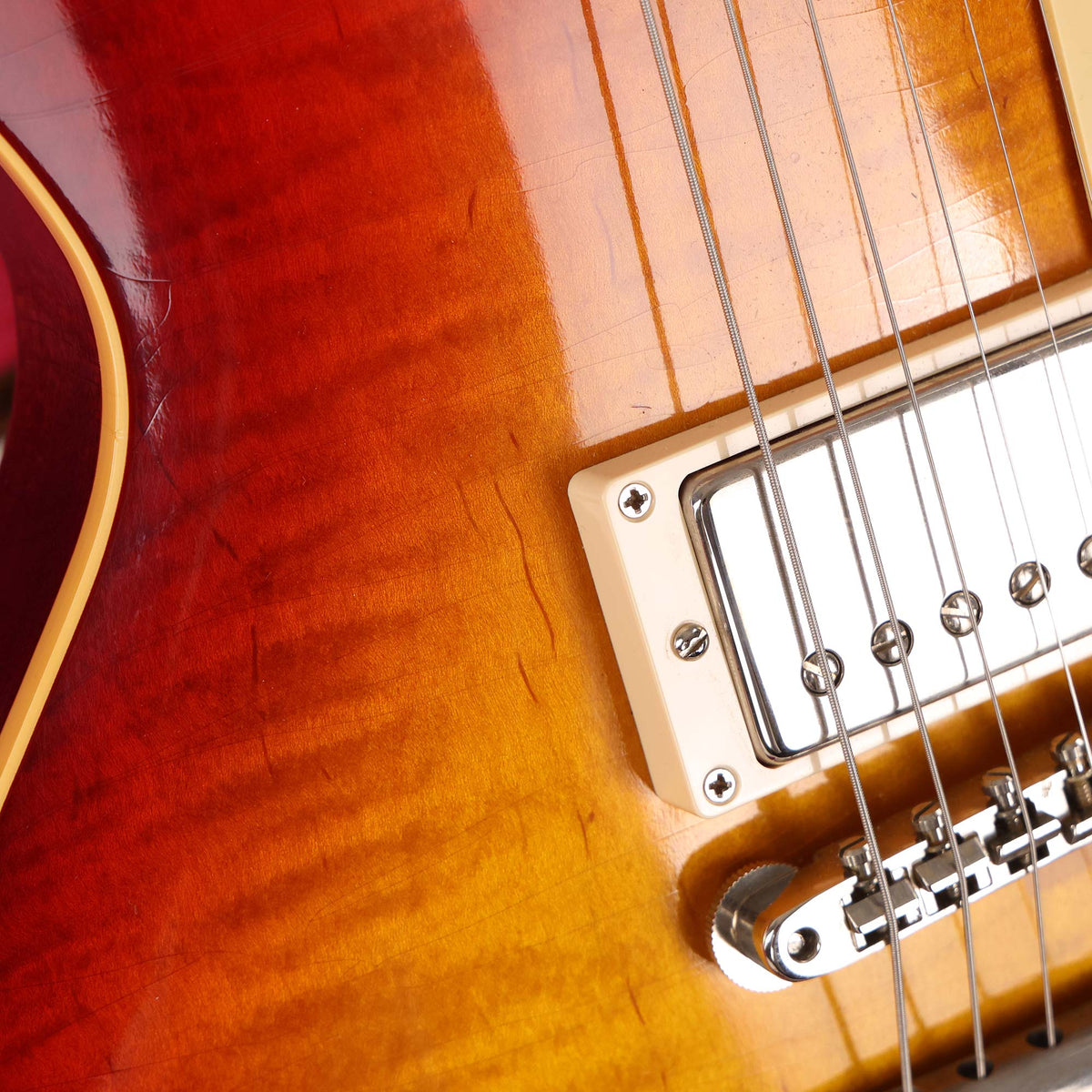 Gibson Custom Shop 1959 Les Paul Washed Cherry Sunburst Murphy Lab Ultra Light Aged 2024 — 9