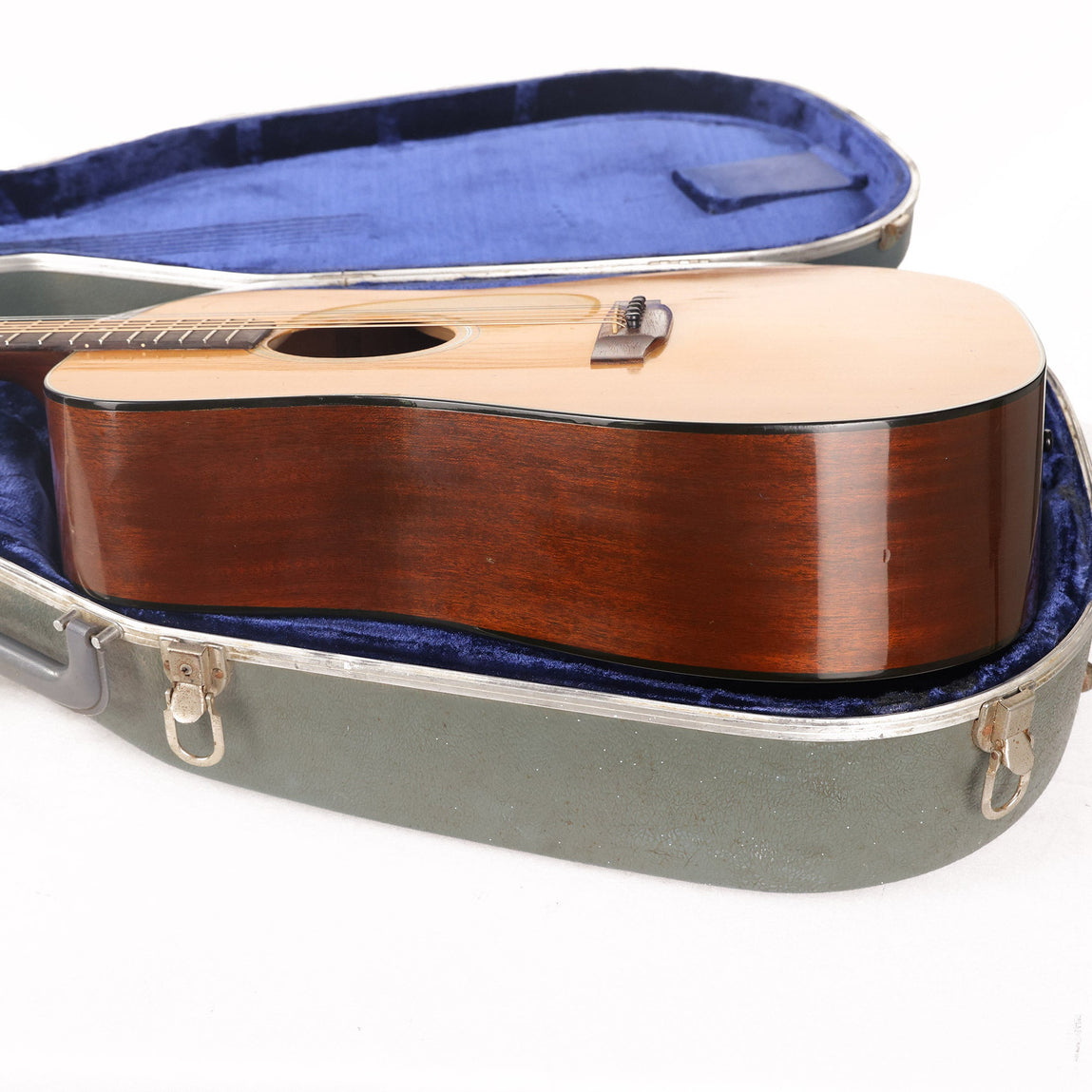 1975 Martin D-18 Dreadnought Natural | The Music Zoo