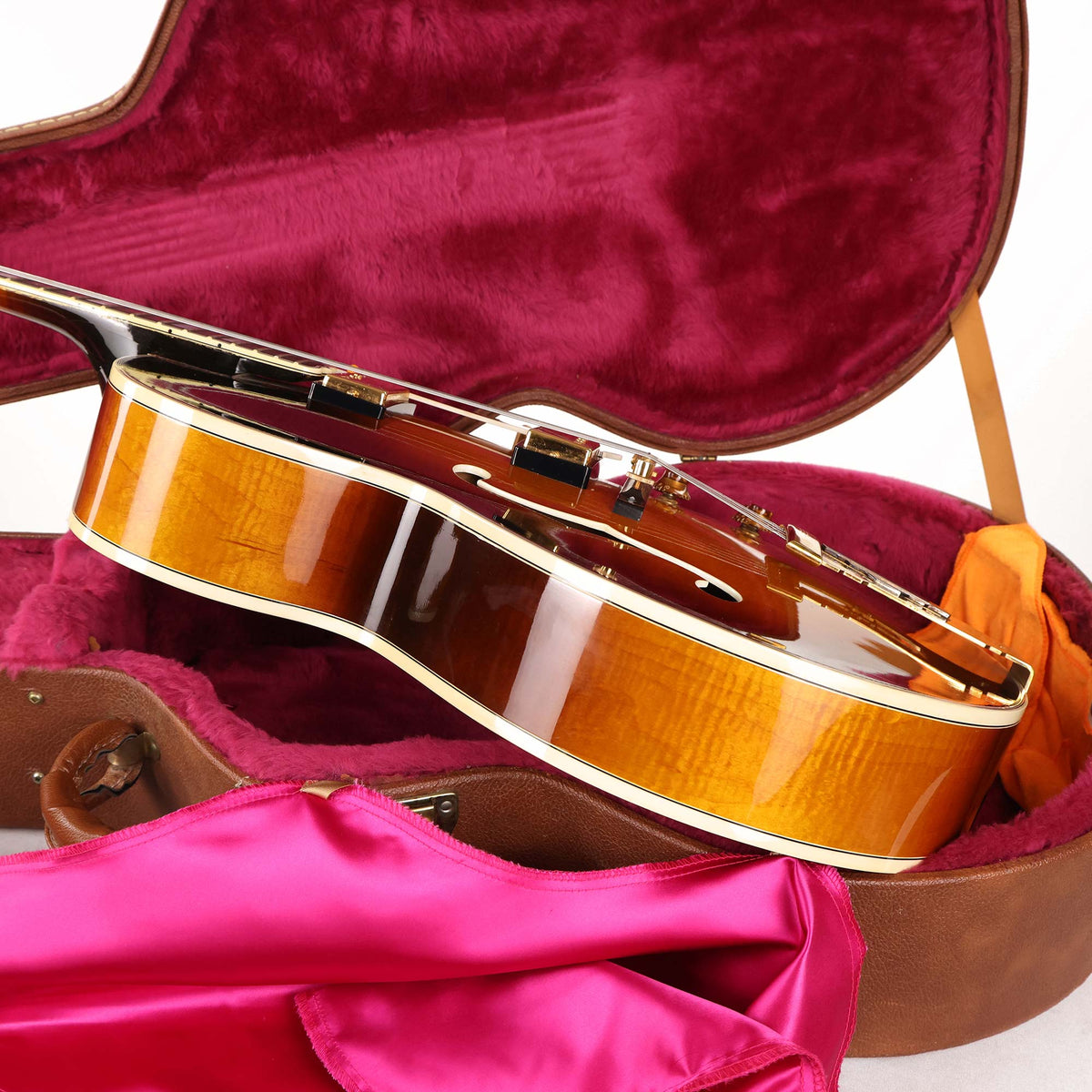 1996 Gibson L-5 CES Custom Slow Iced Tea Fade — 7