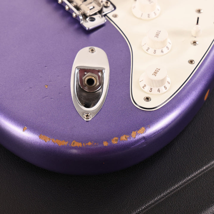 Fender Limited Road Worn Mischief Maker Stratocaster Purple Metallic 2022