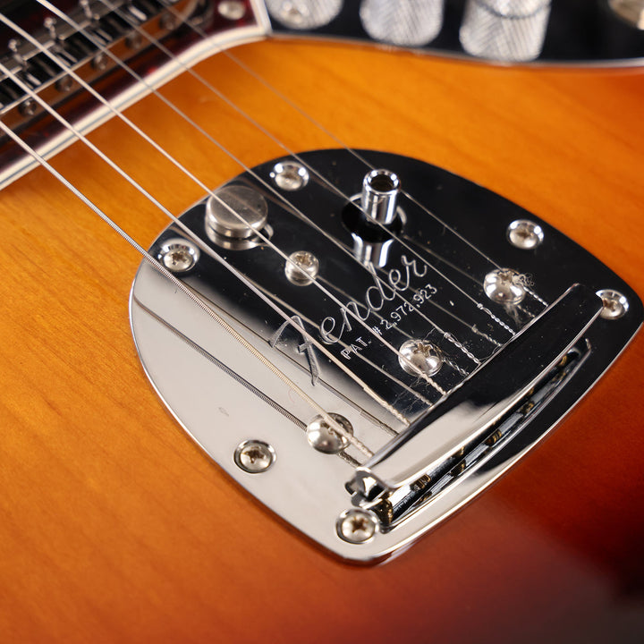 Fender Kurt Cobain Signature Jaguar Guitar 3-Tone Sunburst 2020