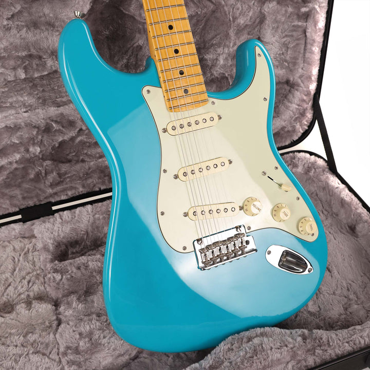 Fender American Professional II Stratocaster Miami Blue 2020