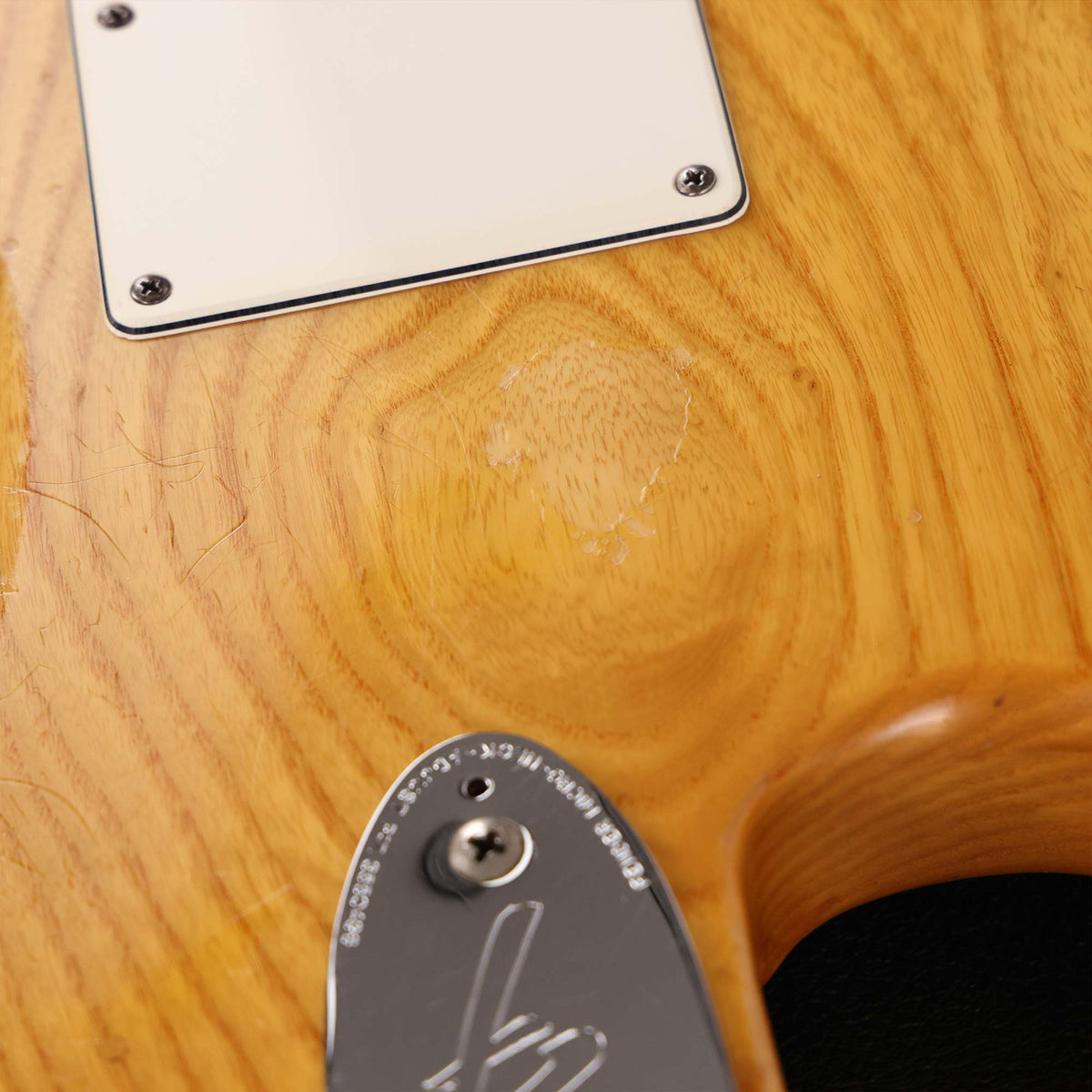 1975 Fender Stratocaster Natural — 13
