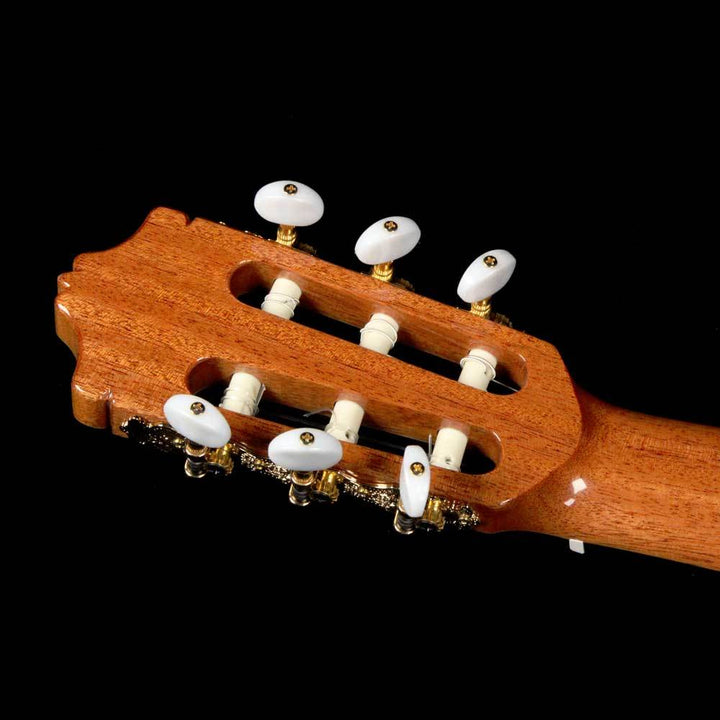 Alhambra 7P Classical Guitar Natural