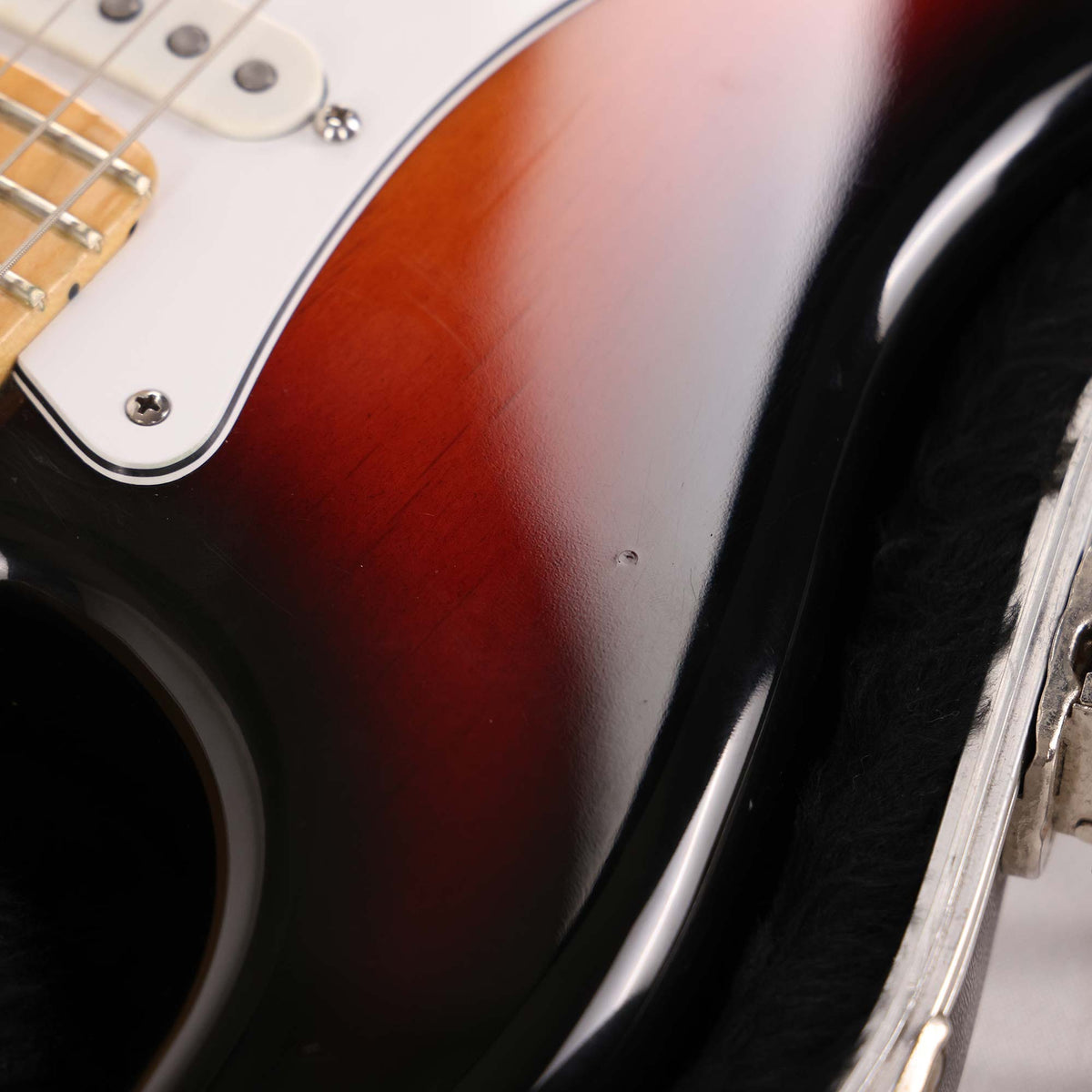 Fender American Deluxe Fat Strat 3-Tone Sunburst 2000 — 8