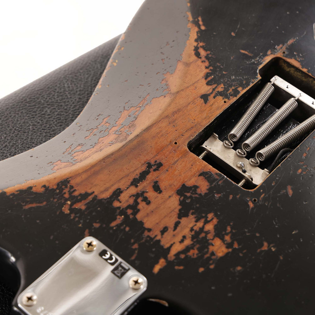 Fender Custom Shop ZF Strat Heavy Relic Black — 14