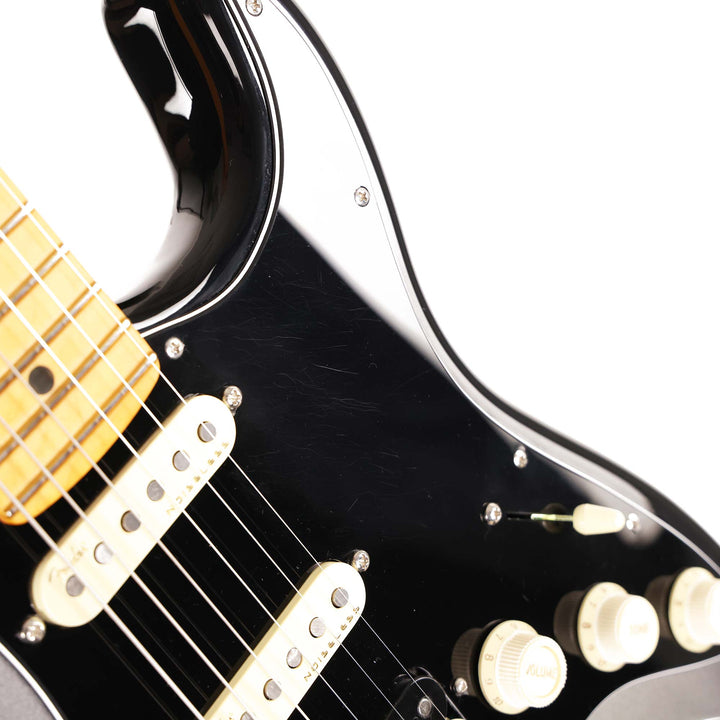 Fender Ultra Luxe Stratocaster HSS Floyd Rose Silverburst 2023