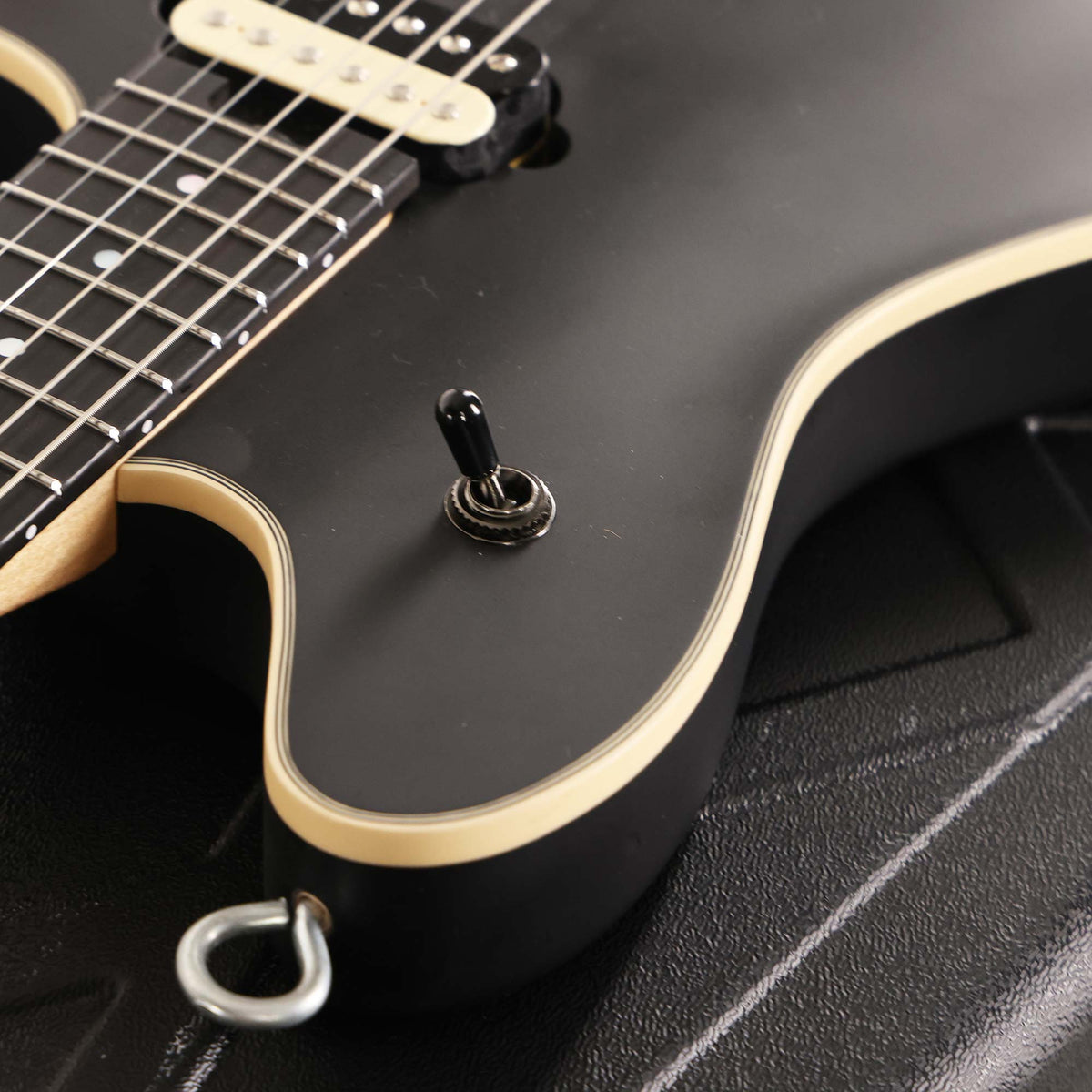 EVH Wolfgang USA Edward Van Halen Signature Stealth Black 2021 — 6