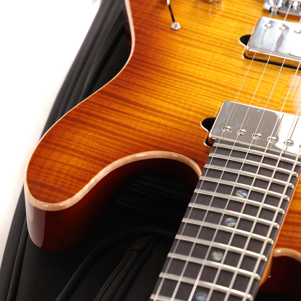 Suhr Modern T Guitar Tea Burst 2025 — 10