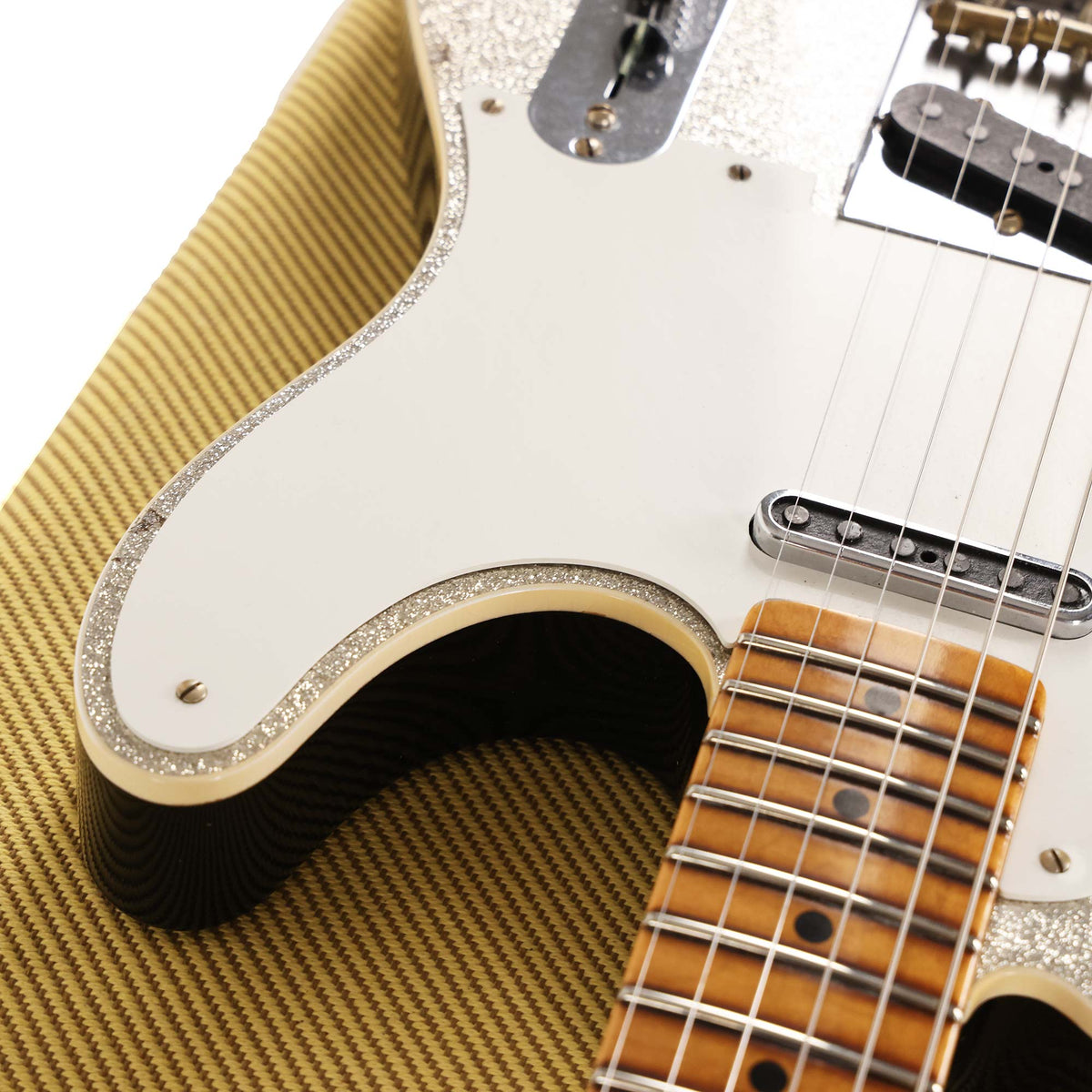 Fender Custom Shop Double Esquire Special Relic Aged Silver Sparkle and Black 2025 — 10