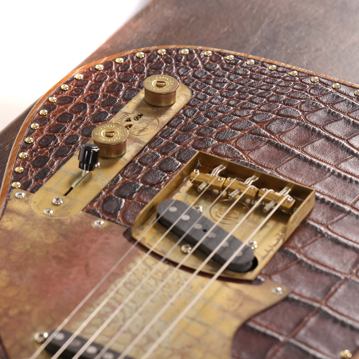 Paoletti Nancy Wine Crocodile Series Guitar 2019 — 9