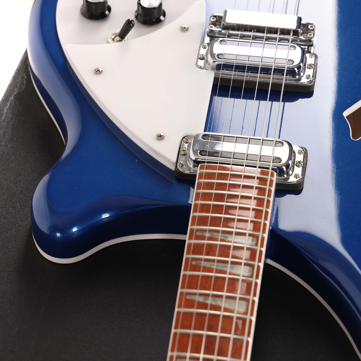 Rickenbacker 360 Midnight Blue 2002 — 10