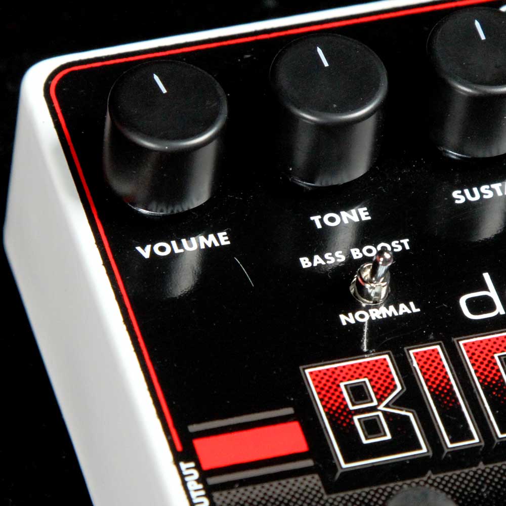 Electro-Harmonix Deluxe Big Muff Pi Fuzz Effect Pedal | The Music Zoo