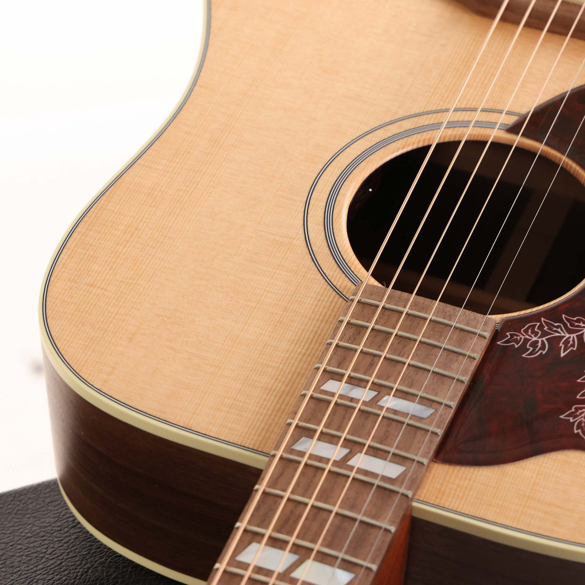 Gibson Hummingbird Studio Left-Handed Acoustic-Electric Natural 2025 — 10